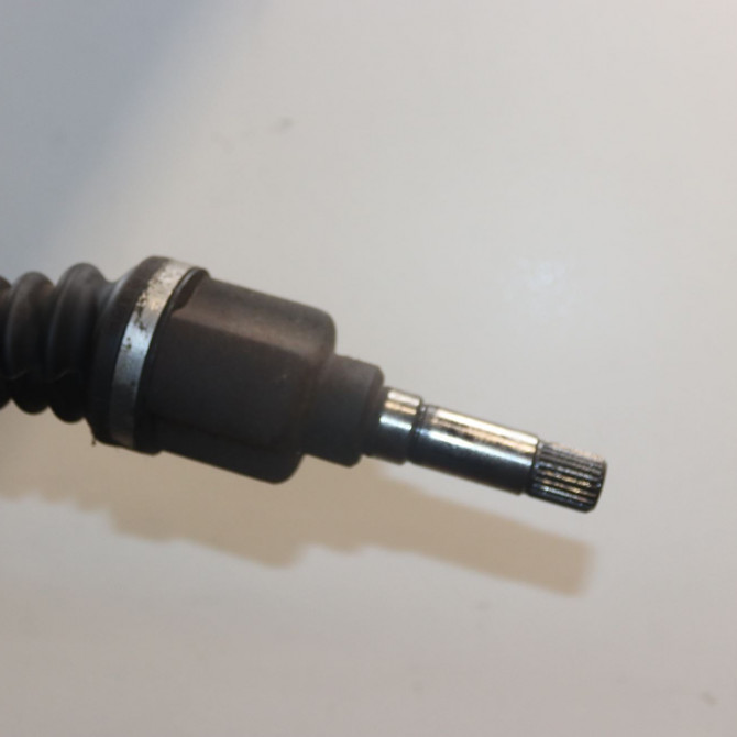 Transmission avant droite occasion  Peugeot 207/207+ (WA_, WC_) 1.4 hdi (2006-2015) 5 portes   3273PZ  4