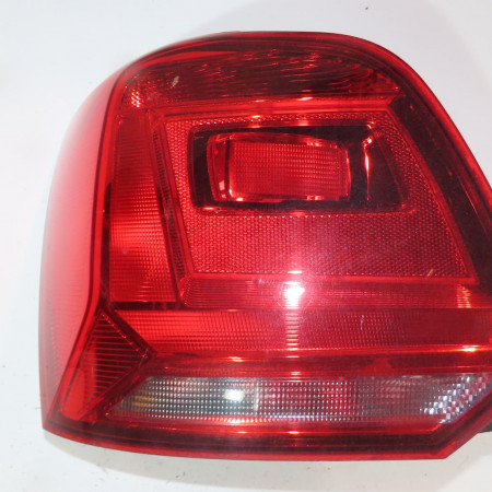 Feu arrière gauche occasion  Volkswagen vw POLO V (6R1, 6C1) 1.4 tdi (2014)   6C0945095K 