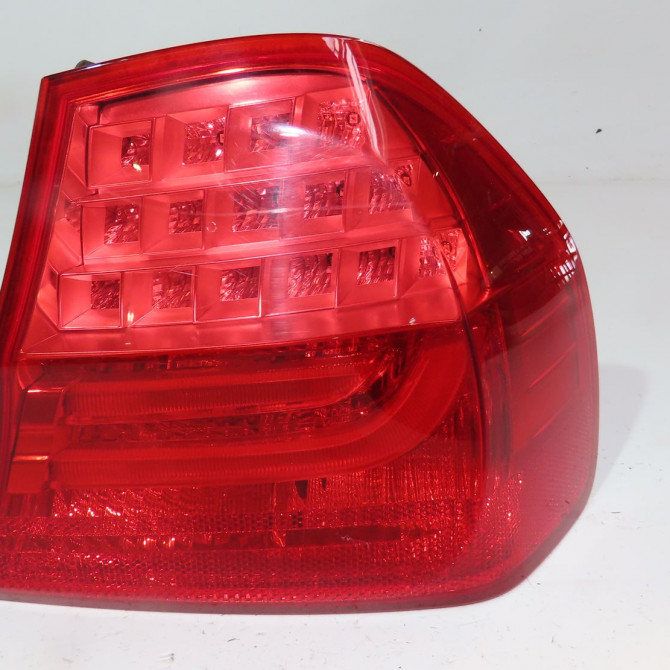 Feu arrière droit occasion  Bmw 3 (E90) 330 d (2005-2008)   63217289426  1