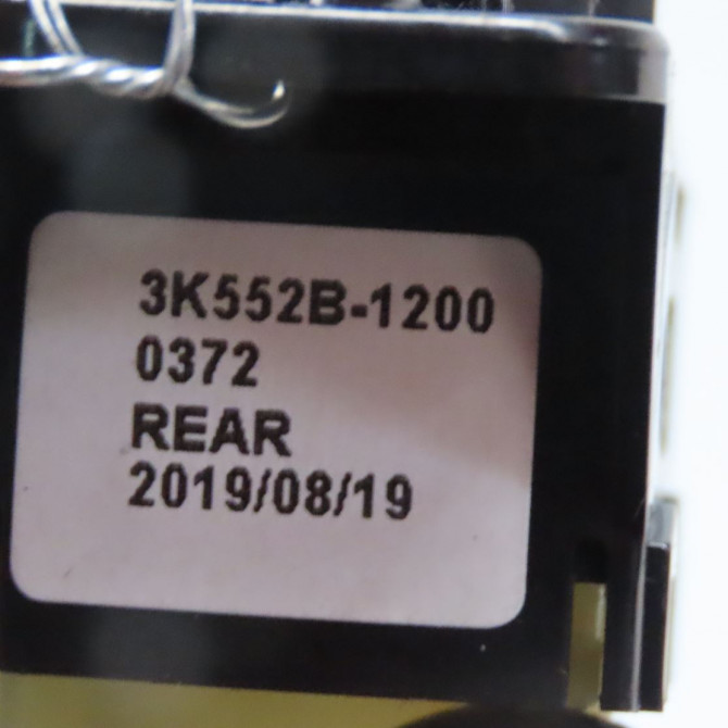 Commande lève-glace porte avant droite occasion  Hyundai KONA (OS, OSE, OSI) 1.6 crdi e-vgt (2018)   93581J9000  3