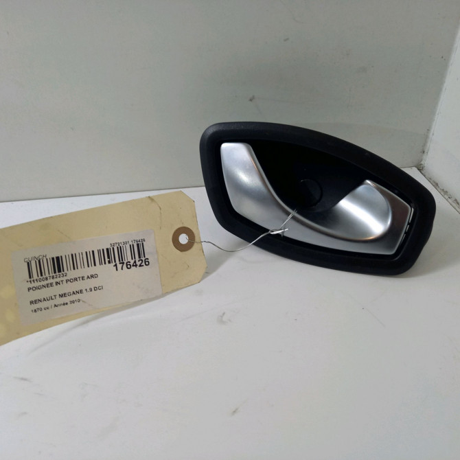 Poignee int porte ard occasion  Renault SCÉNIC III (JZ0/1_) 1.9 dci (jz0j, jz1j, jz1k, jz1s) (2009)   826720001R  1