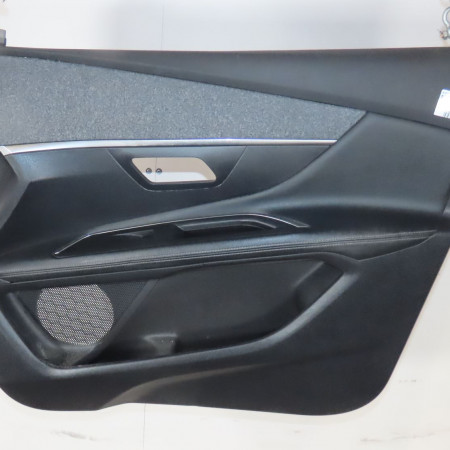 Garniture porte avd occasion  Peugeot 3008 SUV (MC_, MR_, MJ_, M4_) 1.2 thp/ puretech 130 (mrhnsm, mrhnsu, mrhnsj, mrhnyw,... (2016)   98305862AU 