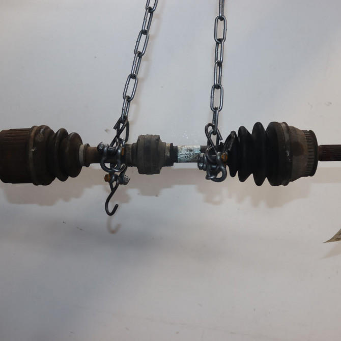 Transmission avant gauche occasion  Hyundai COUPE II (GK) 2.0 gls (2003-2009)   495012D412  1