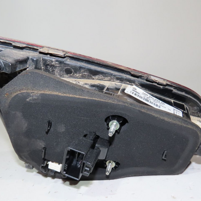 Feu arrière intérieur droit occasion  Volkswagen vw GOLF VII (5G1, BQ1, BE1, BE2) 1.4 tsi multifuel (2013-2018) 5 portes   5G0945094AG  3