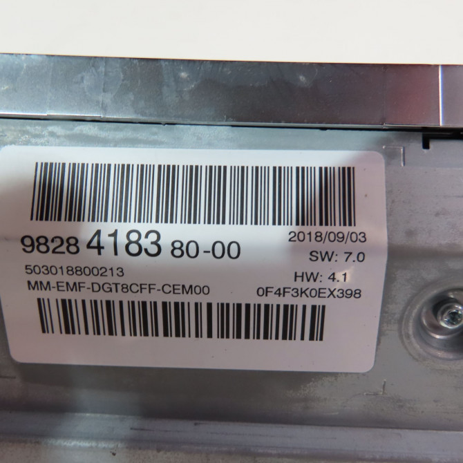 Afficheur digital occasion  Peugeot 3008 SUV (MC_, MR_, MJ_, M4_) 2.0 bluehdi 180 (2016)   9828418380  2