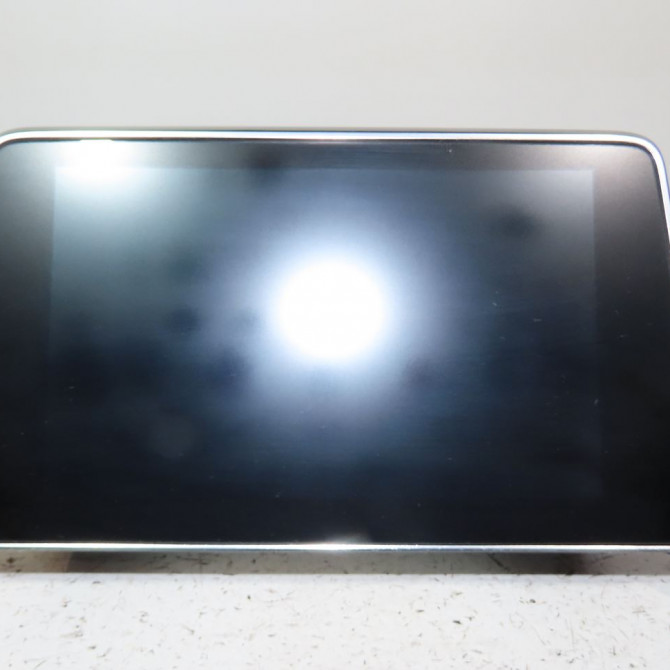 Afficheur digital occasion  Peugeot 3008 SUV (MC_, MR_, MJ_, M4_) 1.2 thp/ puretech 130 (mrhnsm, mrhnsu, mrhnsj, mrhnyw,... (2016)   9828418380  1