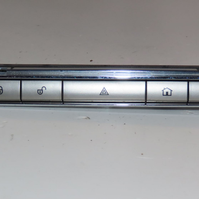 Bouton de warning occasion  Jaguar XF I (X250) 2.7 d (2008-2015)   C2Z3572  1