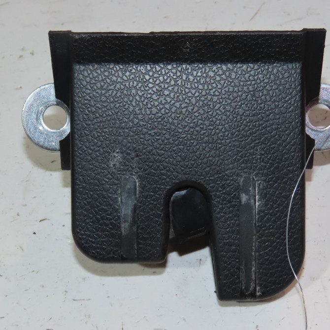 Serrure hayon occasion  Volkswagen vw POLO V (6R1, 6C1) 1.2 tdi (2009) 5 portes   6R0827505E9B9  1