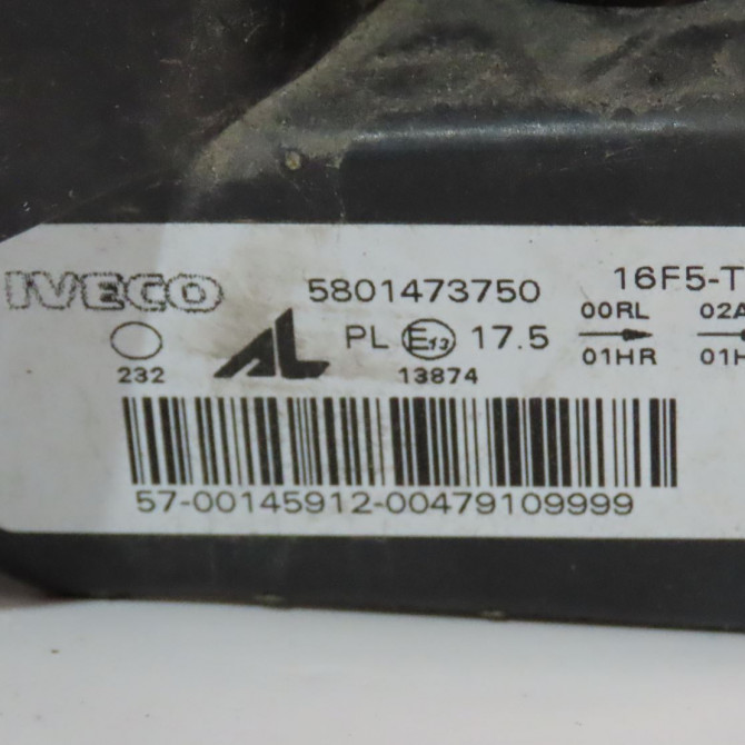 Phare gauche occasion  Iveco DAILY VI Camionnette 33s14, 35s14, 35c14 (2016) 3 portes   5801473750  3