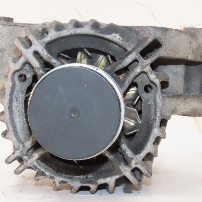 Alternateur occasion  Opel MERIVA B Monospace (S10) 1.3 cdti (75) (2010-2013)   13256929  1