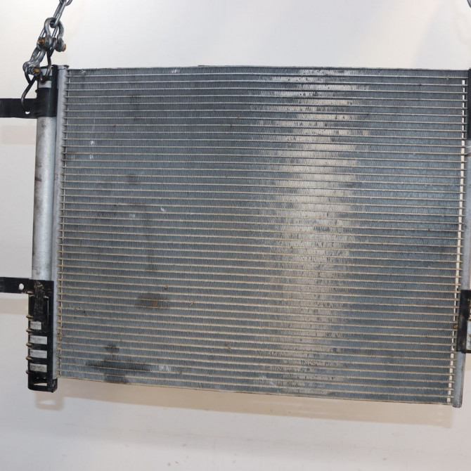 Condenseur clim occasion  Peugeot 3008 SUV (MC_, MR_, MJ_, M4_) 1.2 thp/ puretech 130 (mrhnsm, mrhnsu, mrhnsj, mrhnyw,... (2016)   9817275680  1