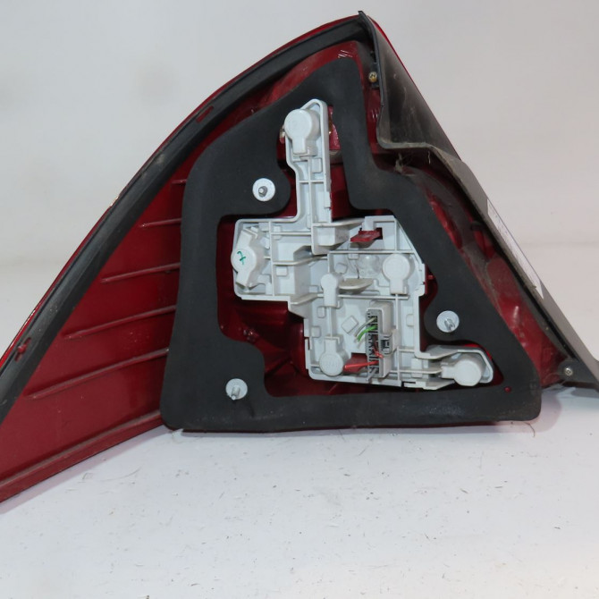 Feu arrière droit occasion  Ford MONDEO III (B5Y) 2.0 tdci (2001-2007) 5 portes   1464086  2