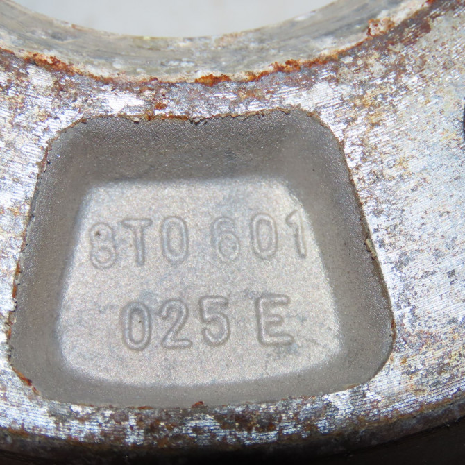 Jante aluminium occasion  Audi A5 (8T3) 2.7 tdi (2007-2012)   8T0601025E  3