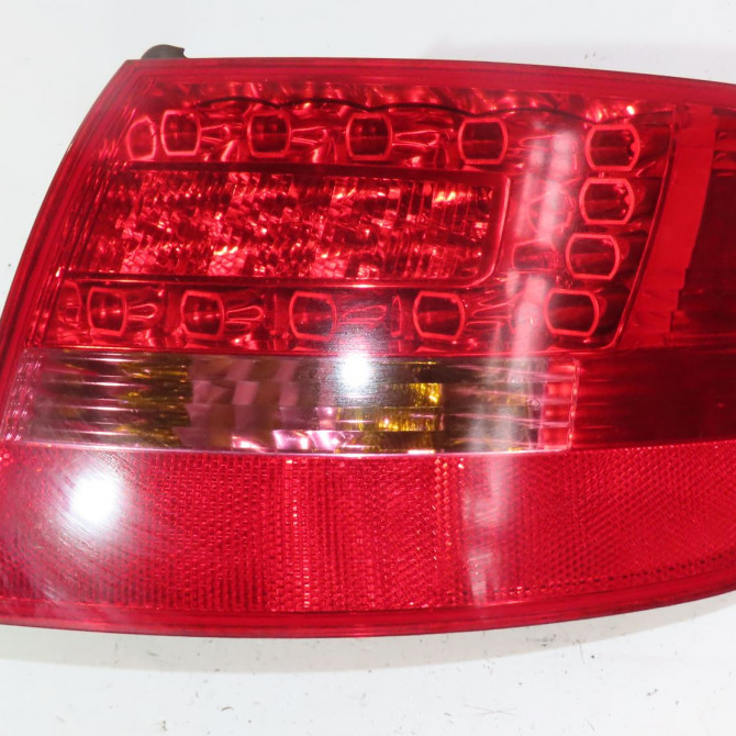 Feu arrière droit occasion  Audi A6 C6 Avant (4F5) 2.0 tdi (2005-2008)   4F9945096H  1