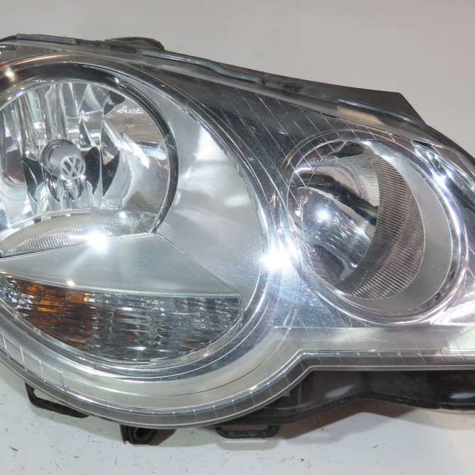 Phare droit occasion  Volkswagen vw POLO (9N_, 9A_) 1.4 tdi (2001-2005) 3 portes   6Q1941008AT  1