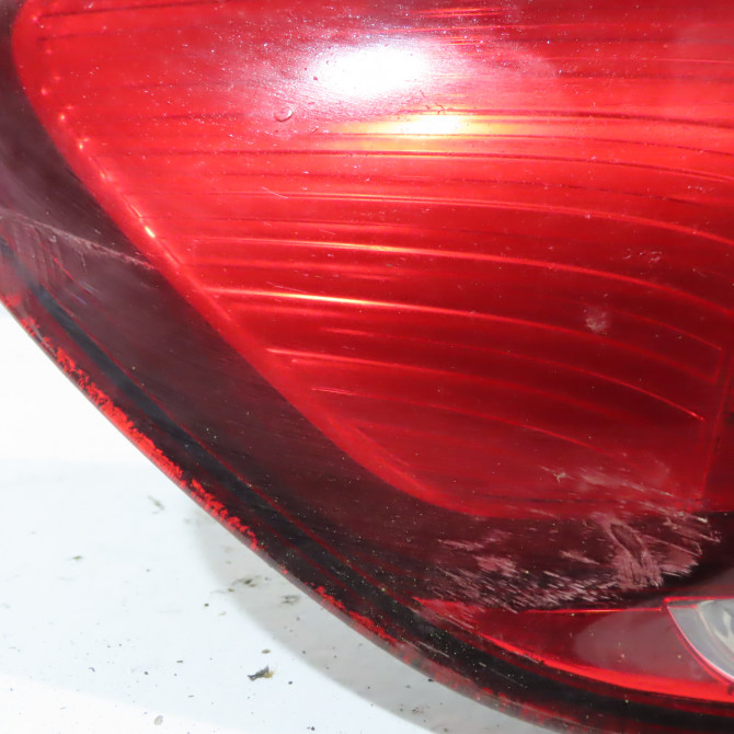 Feu arrière gauche occasion  Volkswagen vw SCIROCCO III (137, 138) 2.0 tdi (2010-2017)   1K8945095M  4