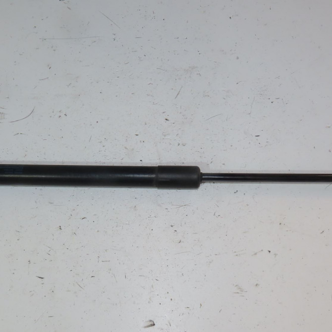 Verin gauche hayon occasion  Audi A6 C6 Avant (4F5) 2.0 tdi (2005-2008)   4F9827552F  1