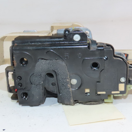 Serrure porte arg occasion  Volkswagen vw POLO (9N_, 9A_) 1.4 tdi (2001-2005) 3 portes   3B4839015AN 