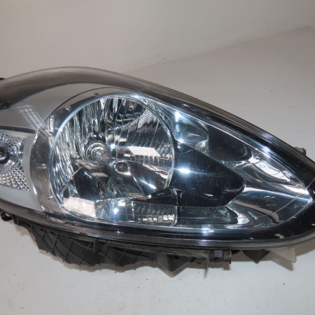 Phare droit occasion  Fiat PUNTO EVO (199_) 1.3 d multijet (199axc1a, 199bxc1a, 199axt1a, 199bxt1a) (2009-2012) 3 portes   51937149 