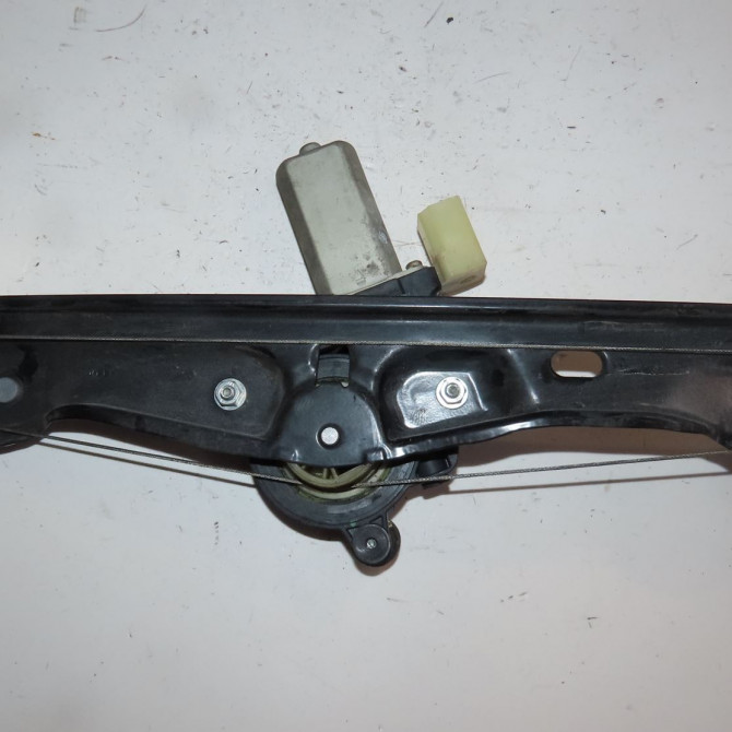 Mecanisme+moteur leve-glace arg occasion  Bmw 1 (F20) 120 d (2011-2015)   51357281883  3