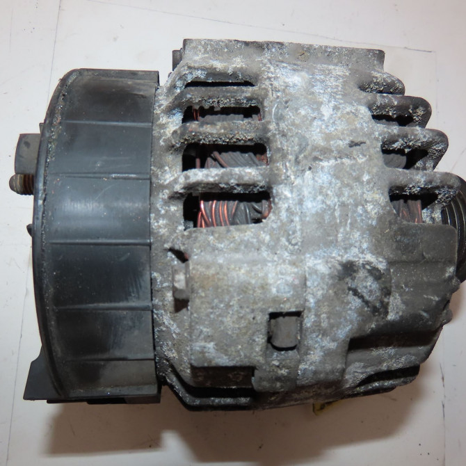 Alternateur occasion  Renault GRAND SCÉNIC II (JM0/1_) 1.9 dci (jm14) (2004-2008)   8200667611  4