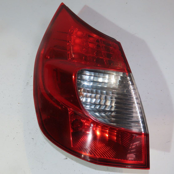 Feu arrière gauche occasion  Renault SCÉNIC II (JM0/1_) 1.5 dci (jm1e, jm16) (2005-2008) 5 portes   8200474328  1