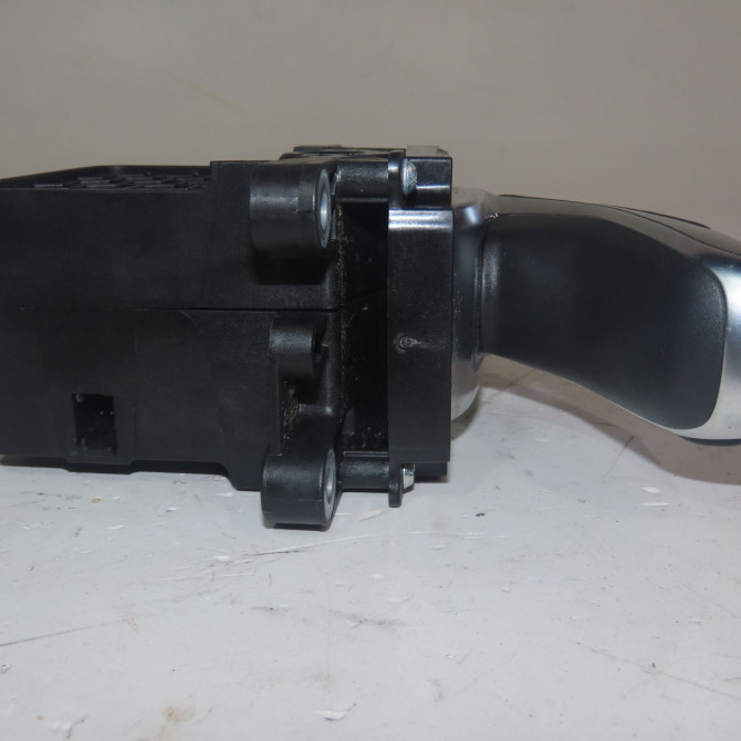 Pommeau levier vitesses occasion  Peugeot 2008 II (UD_, US_, UY_, UK_) 1.5 bluehdi 130 (2019)   98336270DX  3