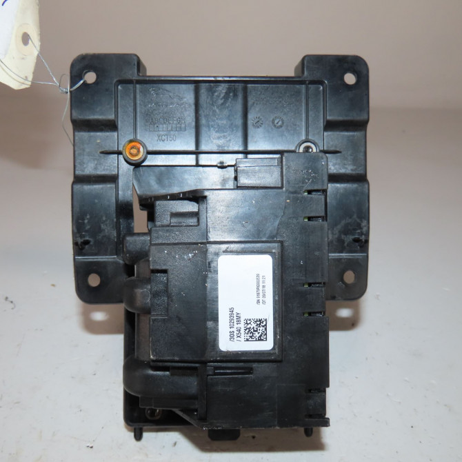 Levier de vitesses occasion  Jaguar E-PACE (X540) 2.0 d150 awd (2017)   J9C2714  3