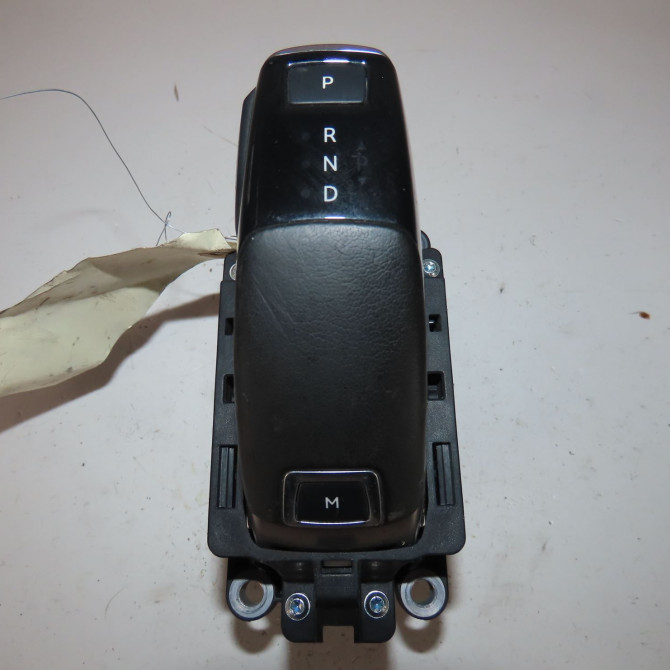 Levier de vitesses occasion  Peugeot 3008 SUV (MC_, MR_, MJ_, M4_) 1.5 bluehdi 130 (2018) 5 portes   98336270DX  1