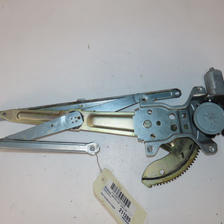 Mecanisme+moteur leve-glace avg occasion  Suzuki SWIFT III (MZ, EZ) 1.3 (rs 413) (2005)   8340263J51 