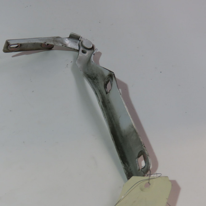 Compas g capot occasion  Peugeot PARTNER Camionnette/Monospace 1.6 hdi / bluehdi 75 (2011)   7912E0  2