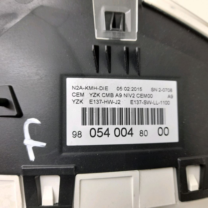 Bloc compteurs occasion  Peugeot 208 I (CA_, CC_) 1.4 hdi (2012) 3 portes   9813869080  2