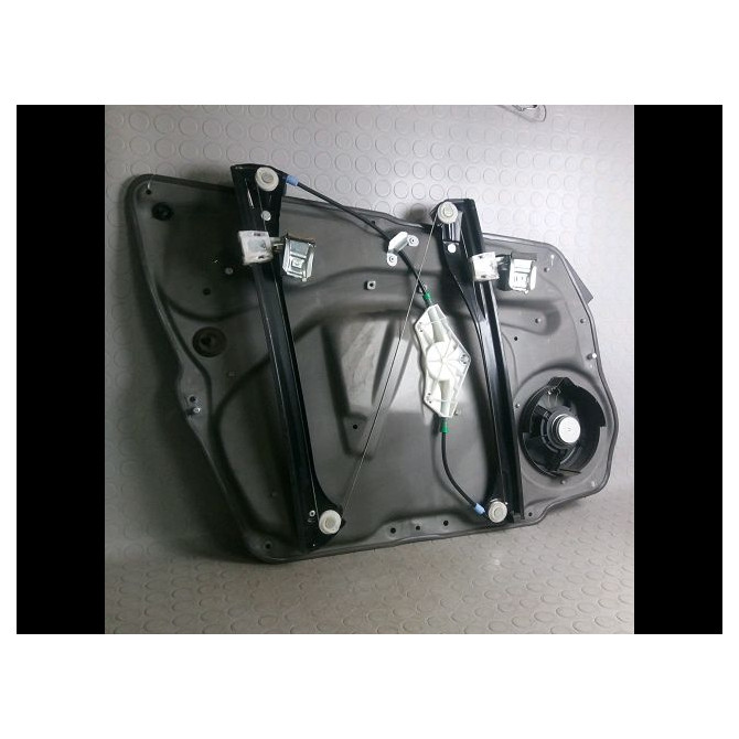 Mecanisme + moteur lève-glace avant droit occasion  Mercedes-benz CLASSE B Sports Tourer (W245) B 200 cdi (245.208) (2005-2011)   1697203279  2