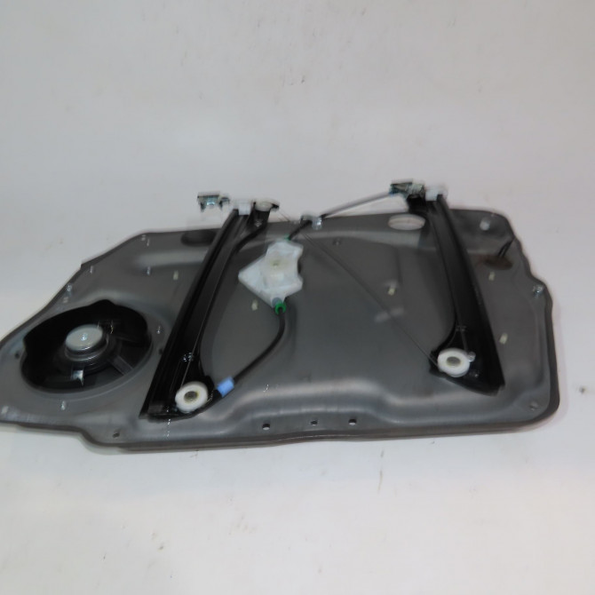 Mecanisme+moteur leve-glace avg occasion  Mercedes-benz CLASSE A (W169) A 200 cdi (169.008, 169.308) (2004-2012) 5 portes   1697203179  5