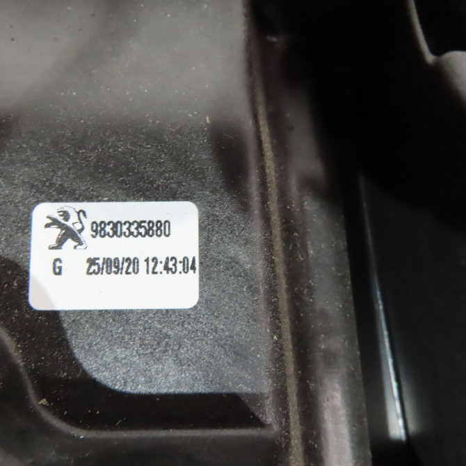 Mecanisme+moteur leve-glace avg occasion  Citroën BERLINGO (ER_, EC_) 1.5 bluehdi 130 (ecyhzj, ecyhzr) (2018)   9840175880  2