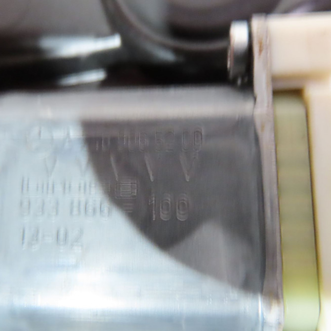 Mecanisme + moteur lève-glace avant droit occasion  Mercedes-benz CLASSE A (W176) A 220 cdi (176.003) (2012-2018)   1767200279  3