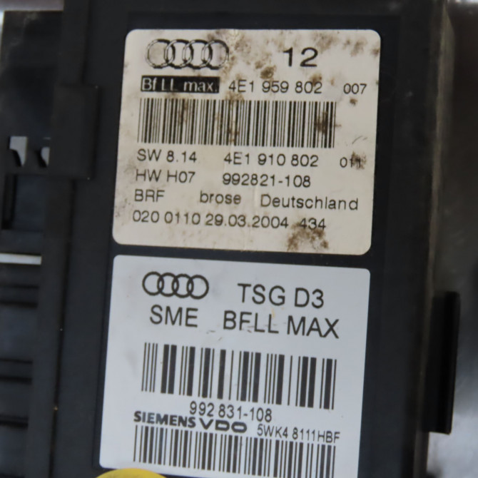 Mecanisme + moteur lève-glace avant droit occasion  Audi A8 D3 (4E2, 4E8) 4.2 quattro (2002-2010)   4E0837462B  2