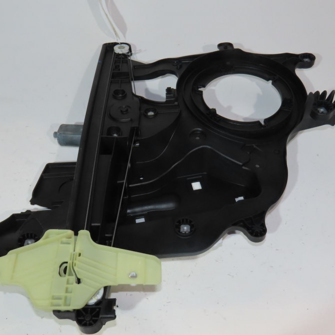 Mecanisme+moteur leve-glace avg occasion  Peugeot PARTNER Camionnette/Monospace (K9) 1.5 bluehdi 130 (2018)   9840175680  1