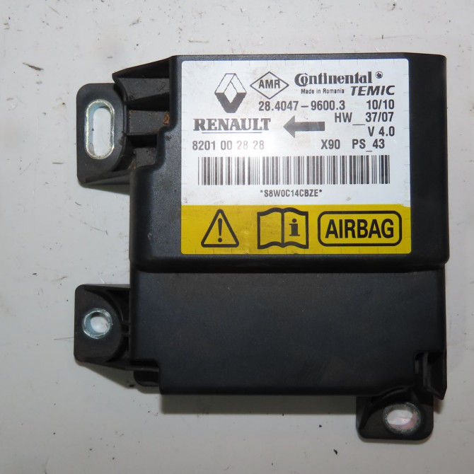 Boitier pyrotechnique occasion  Dacia SANDERO 1.5 dci (2010)   8201002828  2