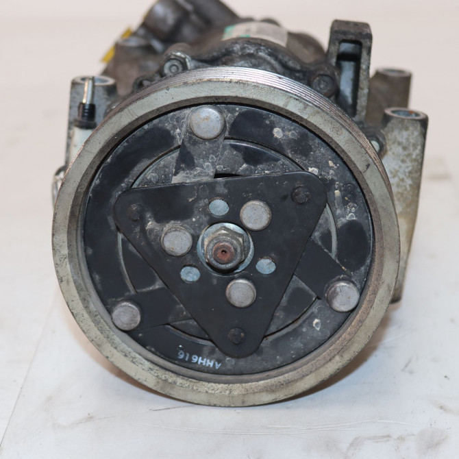 Compresseur air conditionne occasion  Dacia DUSTER (HS_) 1.6 16v 4x4 (2010-2018)   926005474R  1