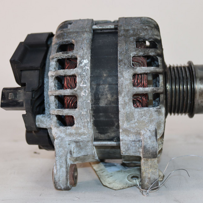 Alternateur occasion  Volkswagen vw GOLF VII (5G1, BQ1, BE1, BE2) 1.4 tsi (2014-2020)   04C903023L  5