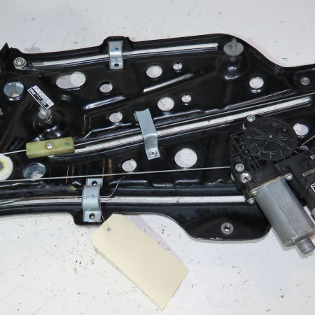 Mécanisme+moteur lève glace aile ard occasion  Audi A3 Décapotable (8P7) 2.0 tdi (2008-2013)   8P7839462B 