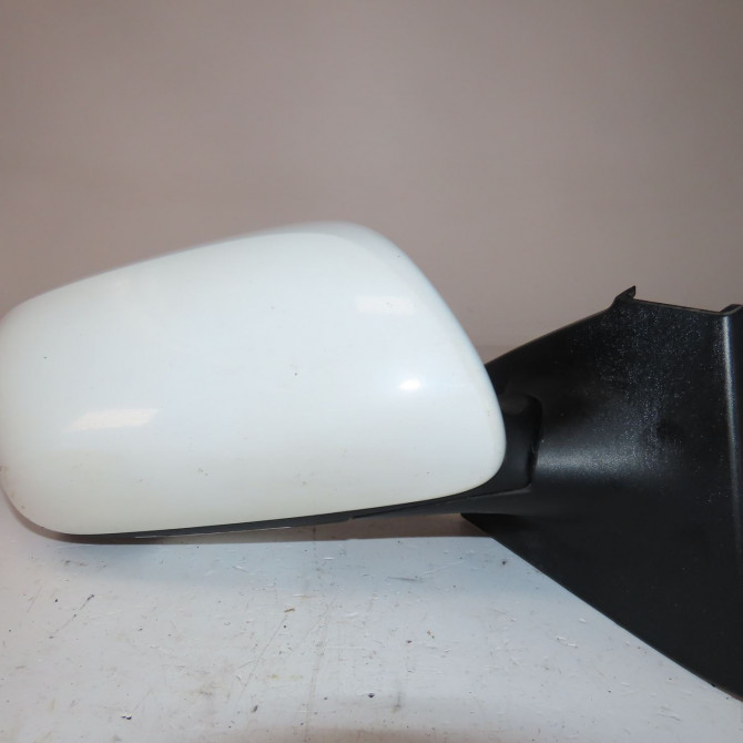Retroviseur exterieur electrique droit occasion  Toyota YARIS (_P9_) 1.4 d-4d (nlp90_) (2005-2012)   879100D250  3