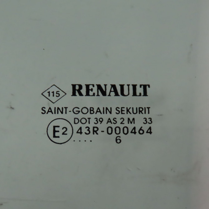 Glace porte ar g occasion  Renault CLIO III (BR0/1, CR0/1) 1.5 dci (br17, cr17) (2005-2012) 5 portes   8200427720  2