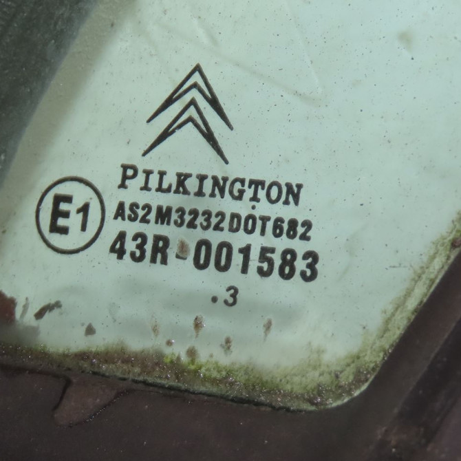 Glace av custode g occasion  Citroën C3 I (FC_, FN_) 1.4 hdi (2003-2011) 5 portes   9203EZ  2