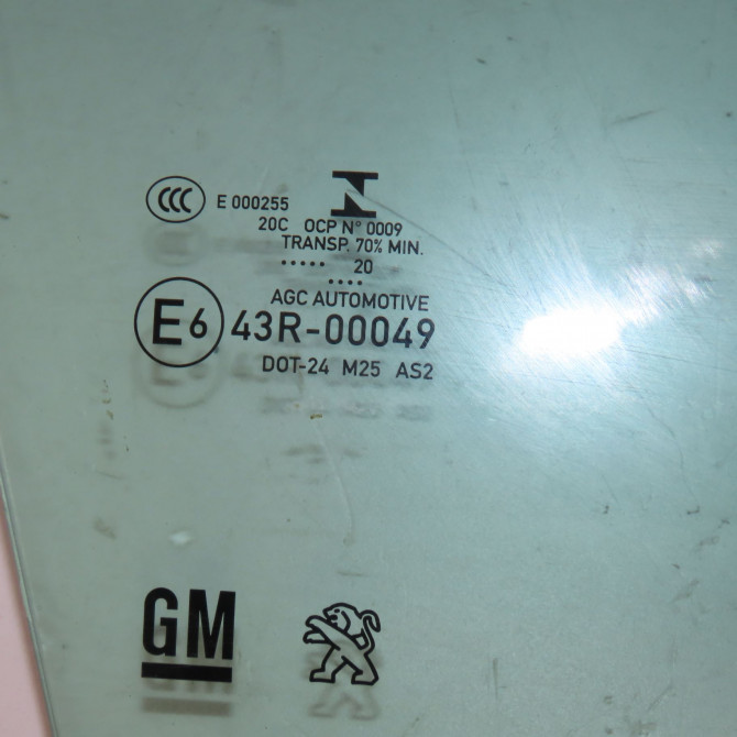 Glace porte av d occasion  Peugeot 5008 II (MC_, MJ_, MR_, M4_) 1.5 bluehdi 130 (mcyhzj, mcyhzr, mcyhzx) (2018)   9811413680  2