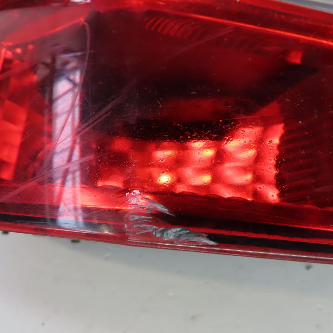 Feu arrière gauche occasion  Renault SCÉNIC II (JM0/1_) 1.5 dci (jm1e, jm16) (2005-2008) 5 portes   8200474328  3