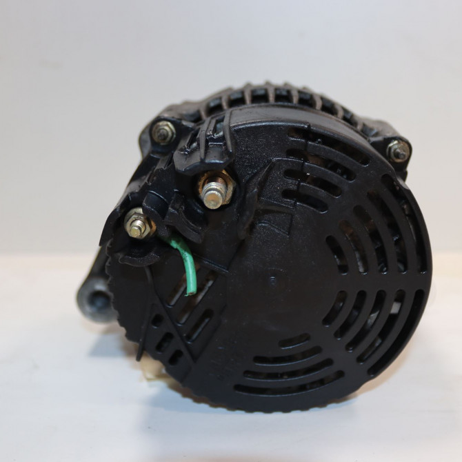 Alternateur occasion  Peugeot 306 3/5 portes (7A, 7C, N3, N5) 1.6 (1993-2000)   57051J  4