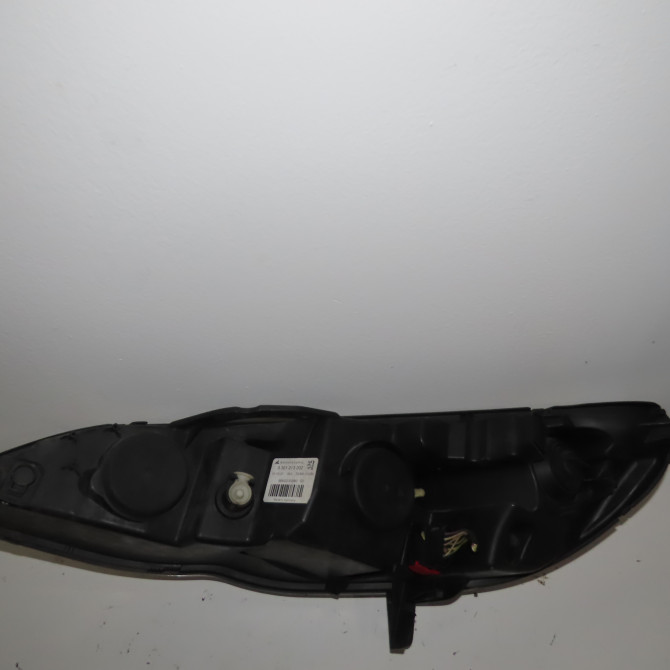 Phare droit occasion  Peugeot 407 (6D_) 1.6 hdi 110 (6d9hzc, 6d9hyc) (2004-2010)   9660235980  3