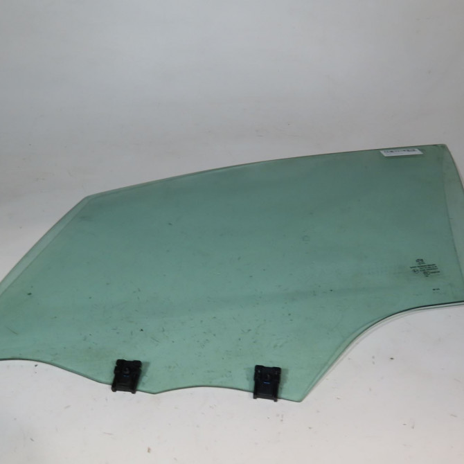 Glace porte av g occasion  Peugeot 2008 I (CU_) 1.2 thp 110 / puretech 110 (2015) 5 portes   9673360780  1